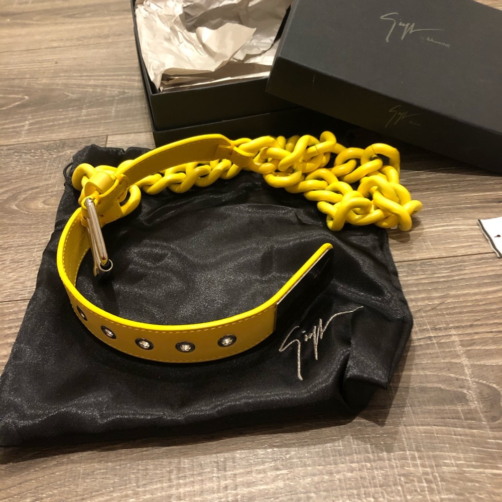 GIUSEPPE ZANOTTI yellow chain belt